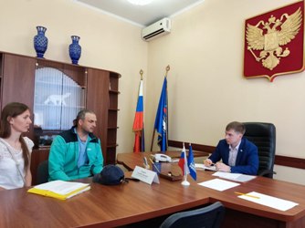 Алексей Сидоров разъяснил жителям механизмы благоустройства придомовой территории